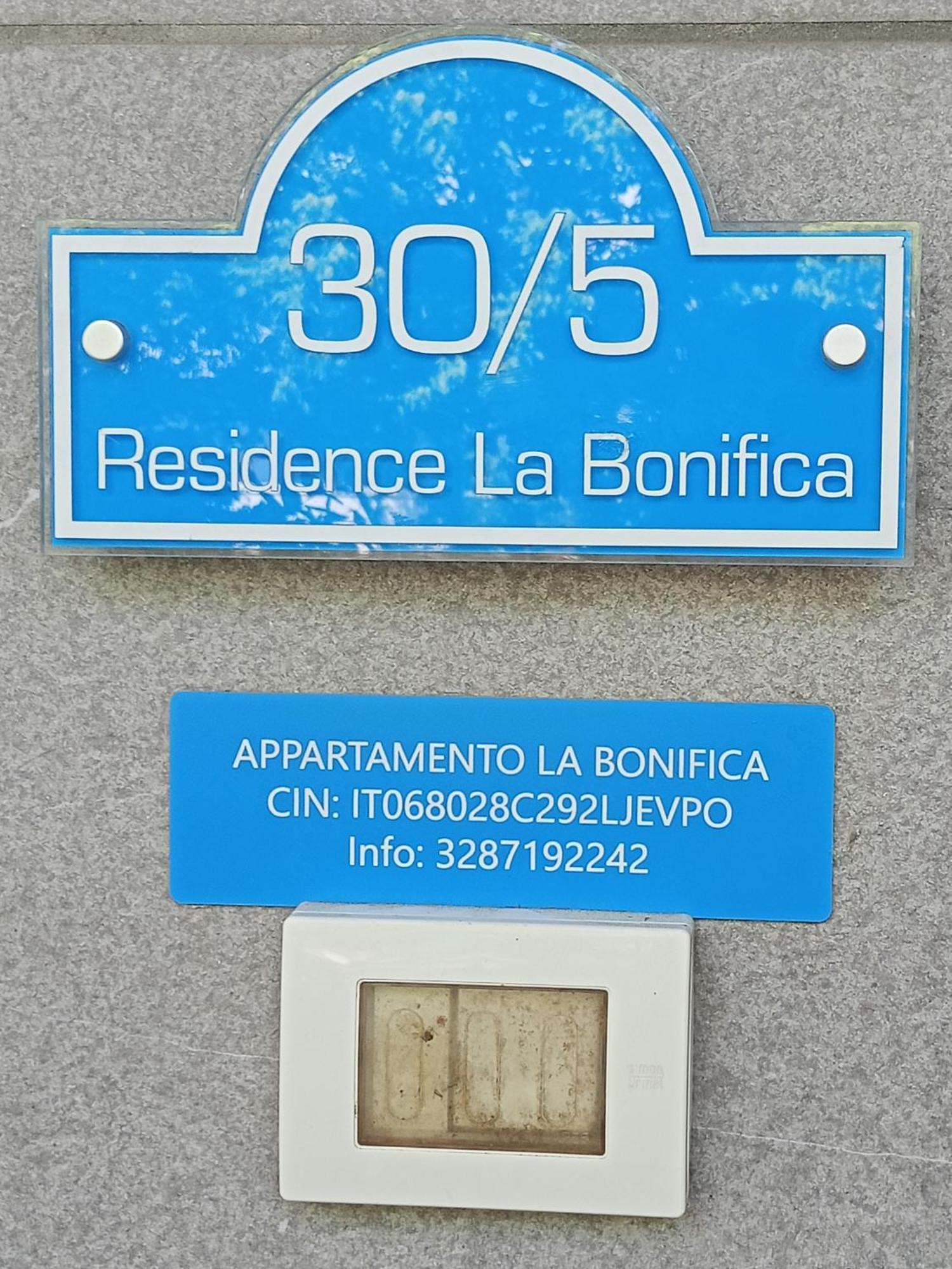 Appartamento La Bonifica Pescara Bagian luar foto